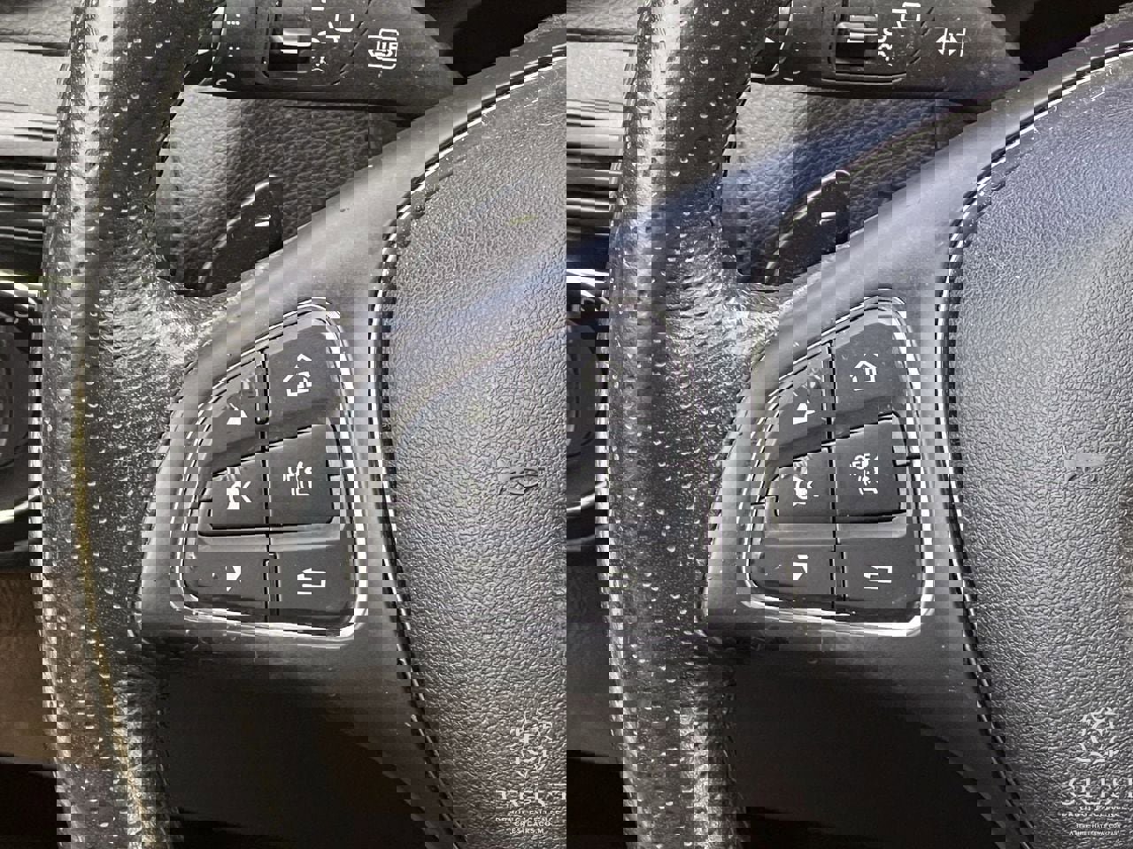 Used 2018 Mercedes-Benz GLC 300 image 14