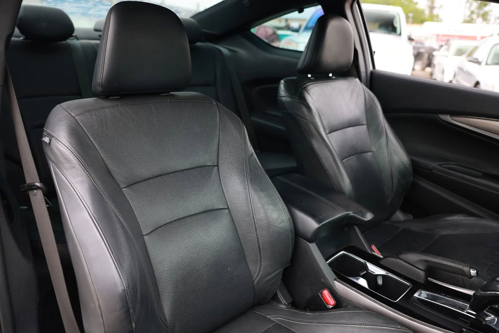 Used 2016 Honda Accord Touring image 17