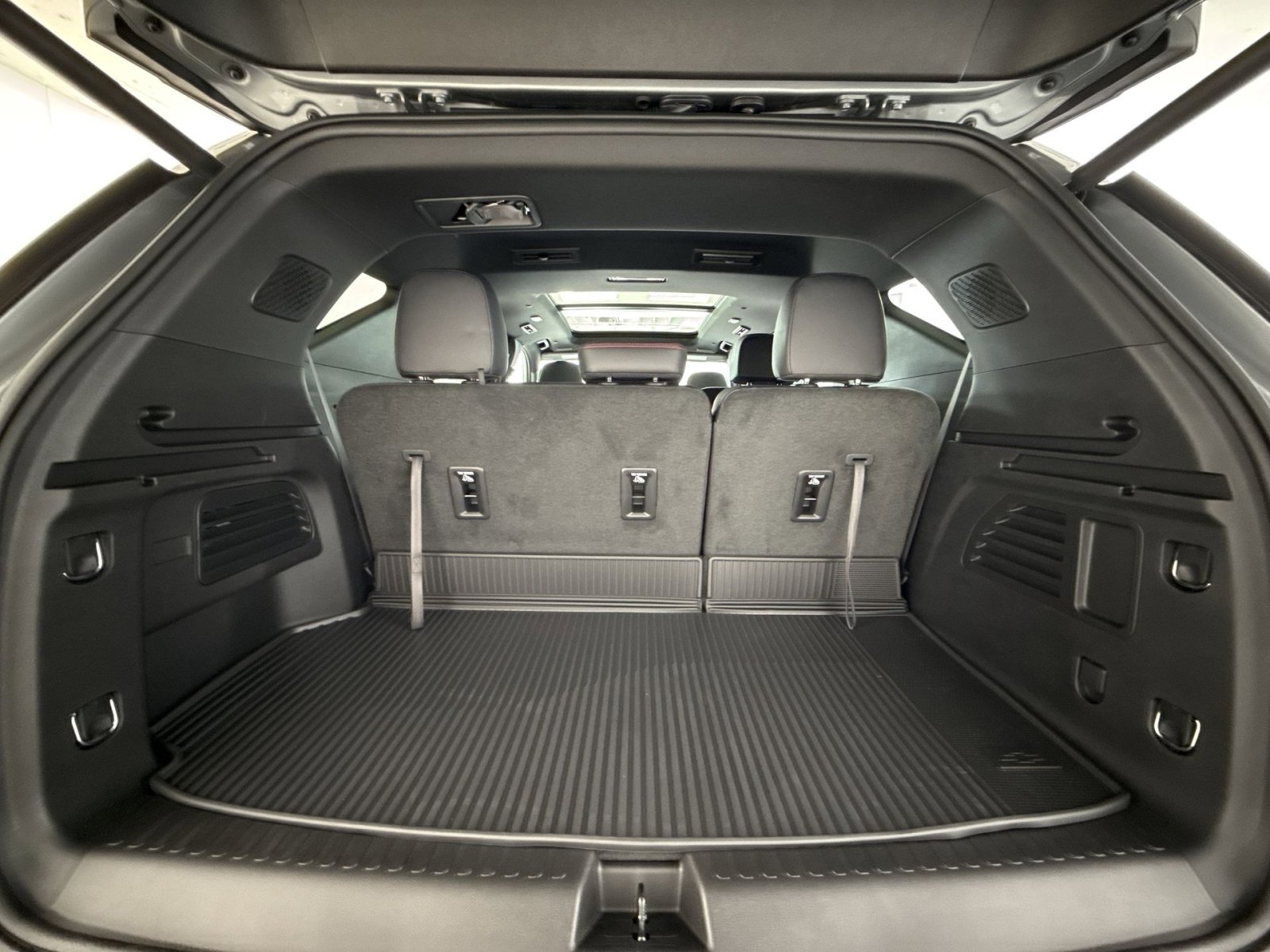 New 2026 Chevrolet Traverse Z71 w/ Enhanced Driving Package image 27