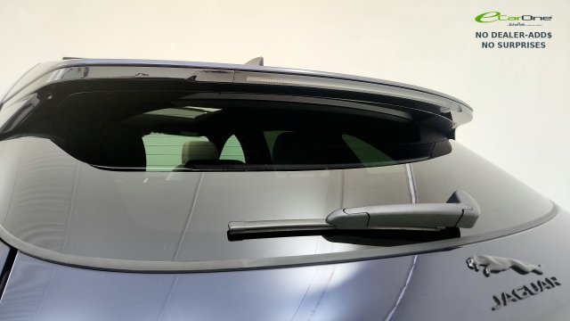 Used 2025 Jaguar F-PACE R-Dynamic S AWD/4WD image 28