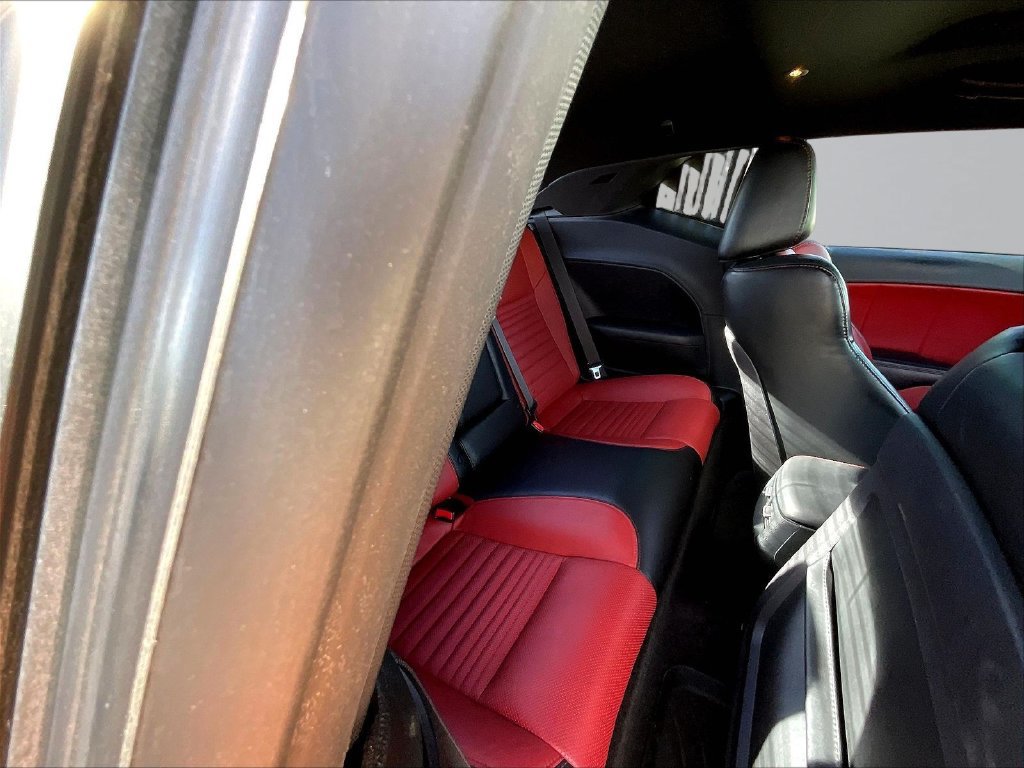Used 2016 Dodge Challenger R/T Plus RWD image 27