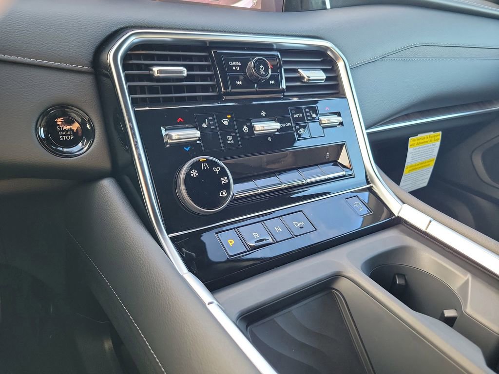 New 2026 Nissan Armada SL image 11