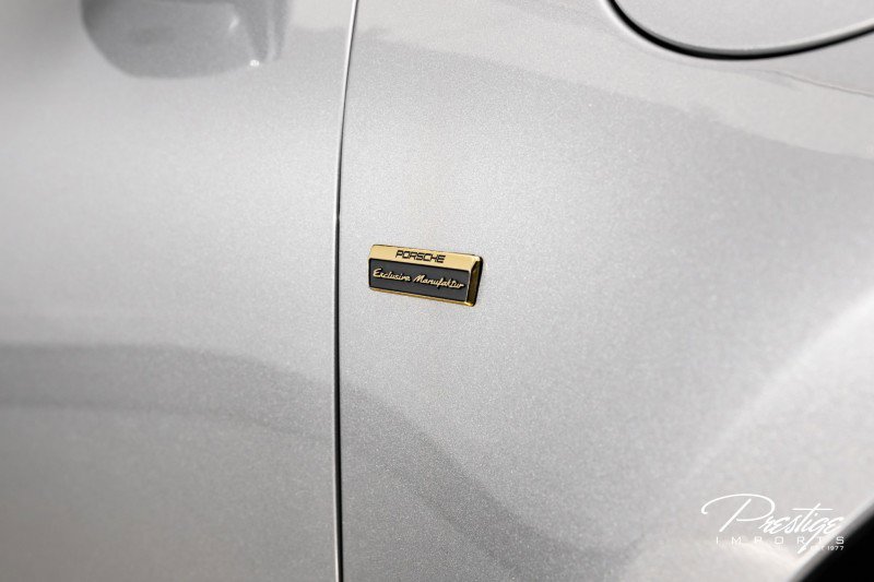 Used 2021 Porsche 911 Turbo S image 4