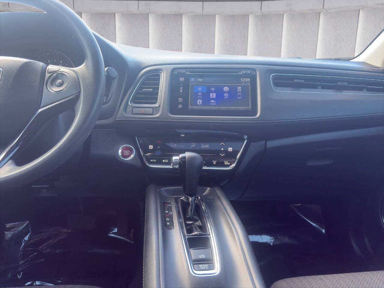 Used 2016 Honda HR-V EX image 10