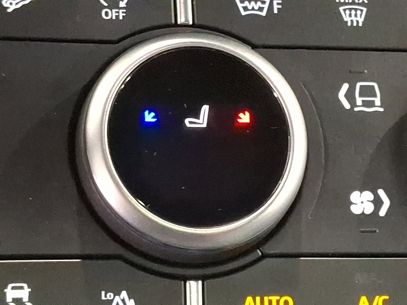 Certified 2023 Land Rover Defender 110 X-Dynamic SE image 23