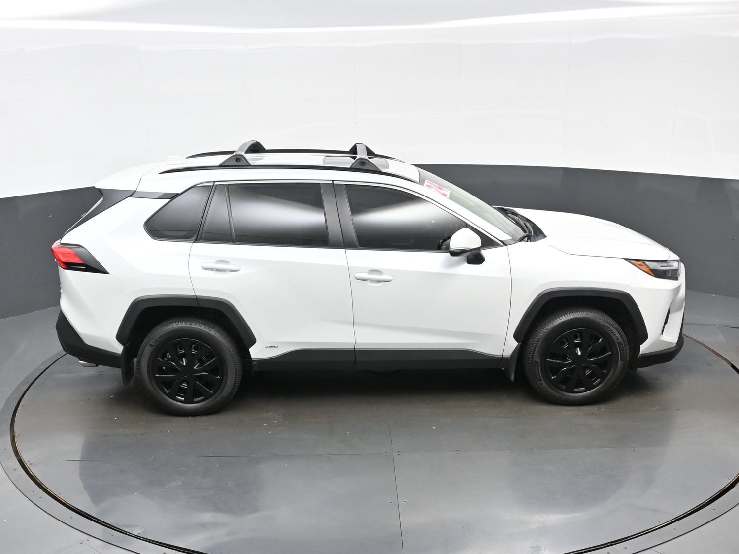Used 2024 Toyota RAV4 XLE Premium AWD/4WD image 41