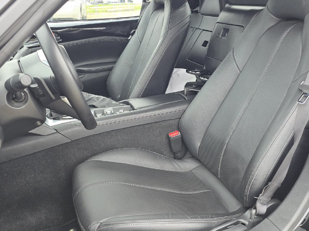 Used 2025 MAZDA MX-5 Miata RF Grand Touring RWD image 26