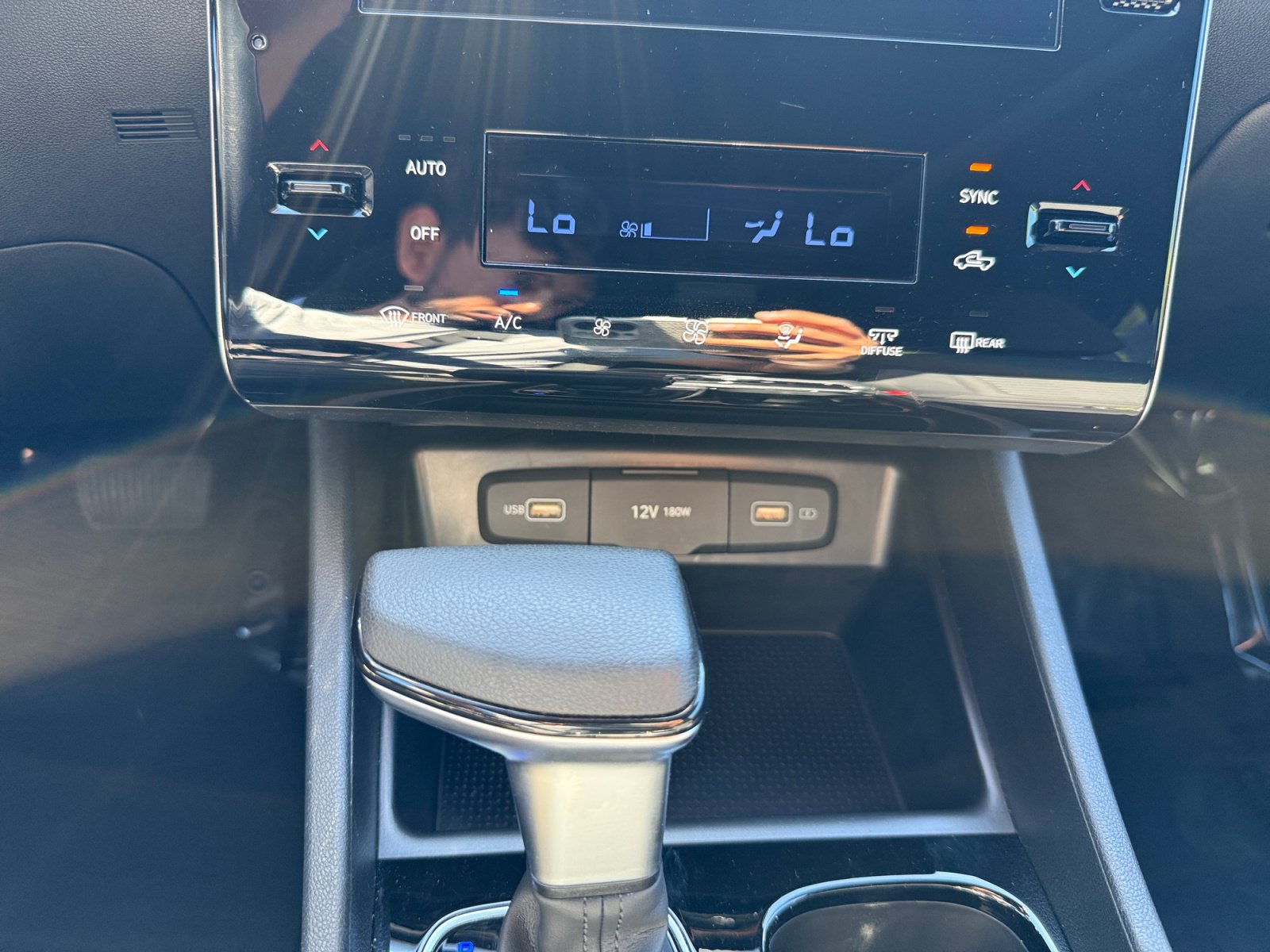 Certified 2024 Hyundai Santa Cruz SEL FWD image 13
