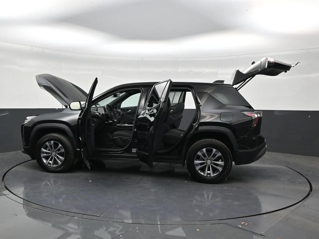 Used 2026 Chevrolet Equinox LT FWD image 30