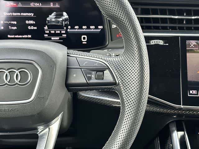 Used 2021 Audi SQ7 Prestige AWD/4WD image 10