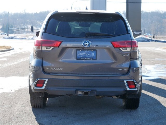 Used 2018 Toyota Highlander Limited Platinum image 6