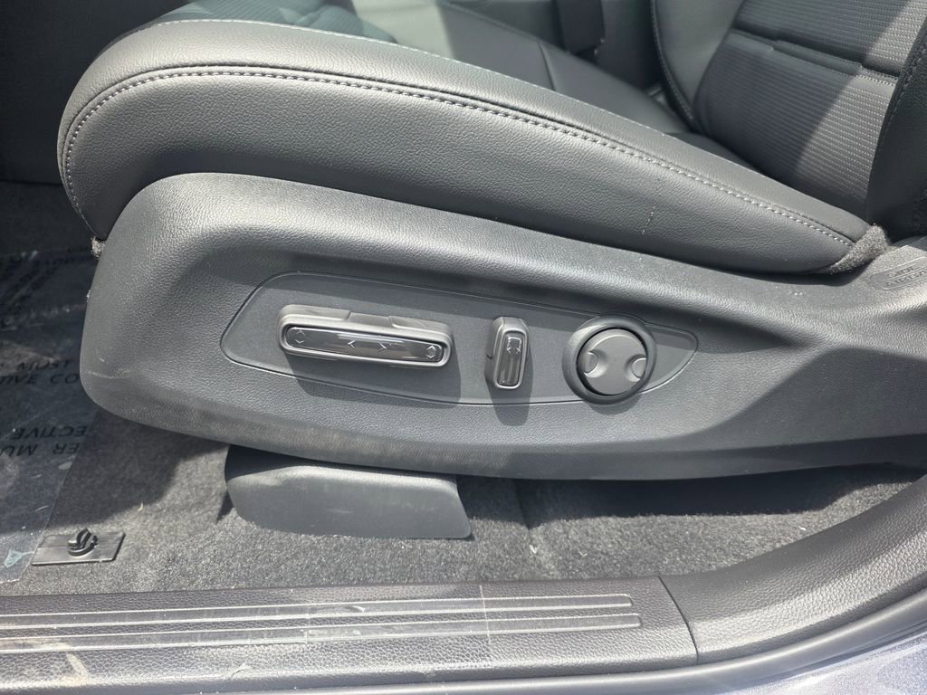 New 2026 Honda CR-V EX-L image 10