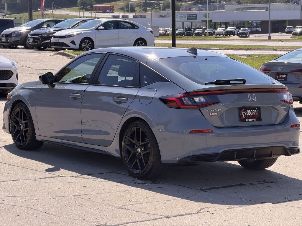 Used 2024 Honda Civic Sport image 5