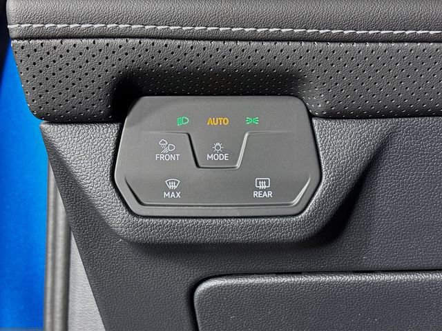 New 2025 Volkswagen Atlas Cross Sport SE image 10