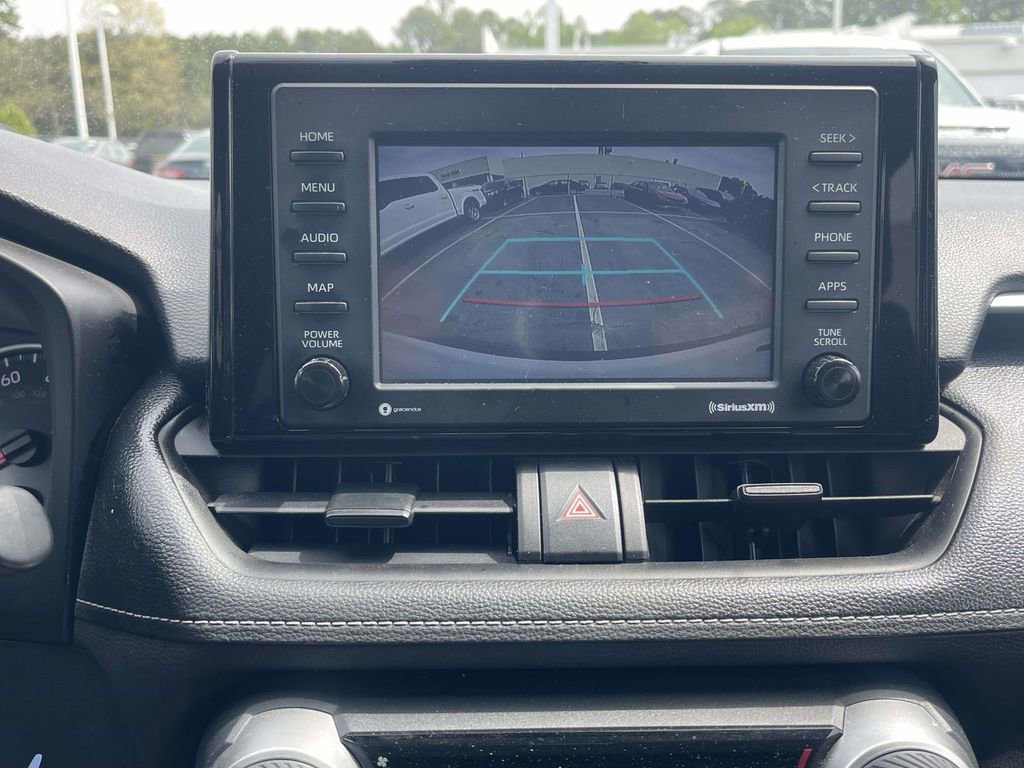 Used 2022 Toyota RAV4 LE image 28