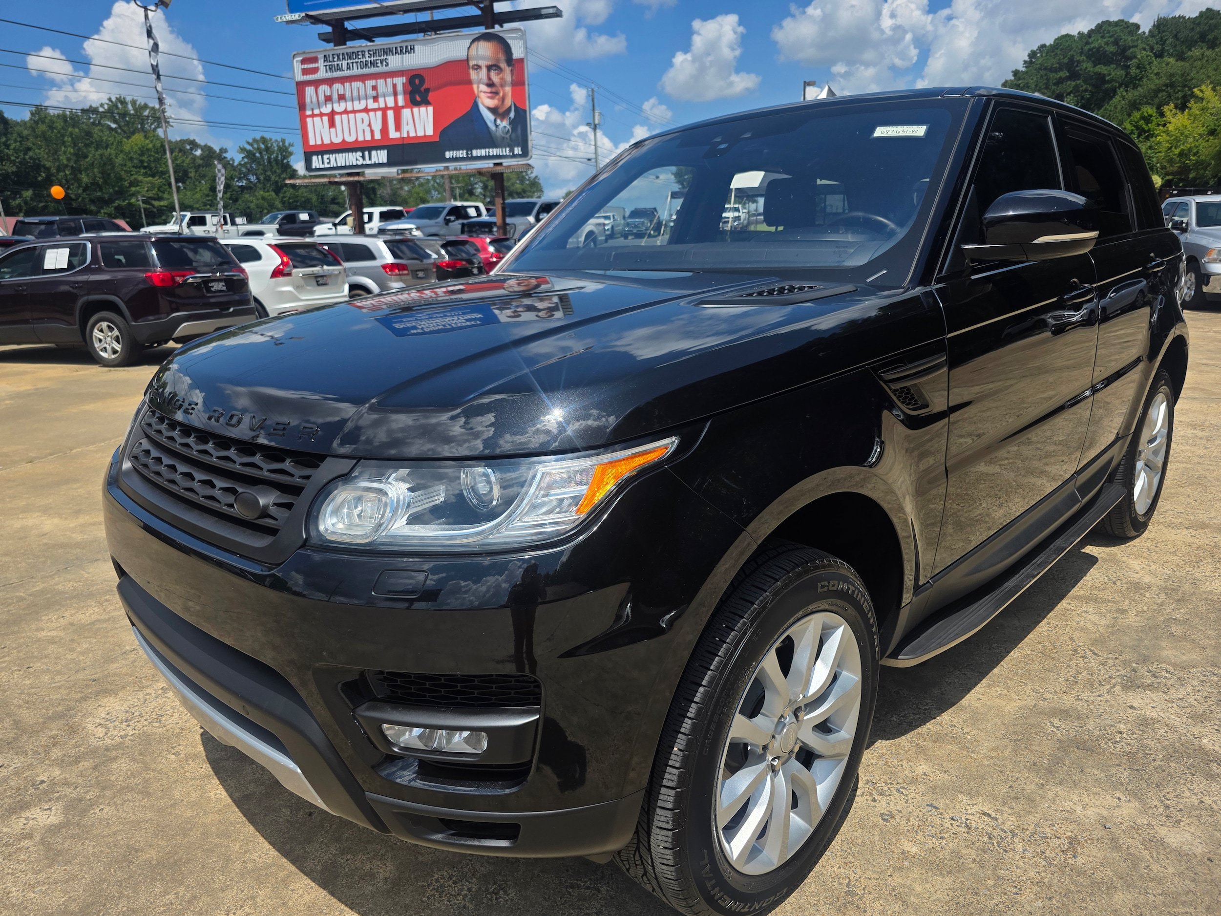 Used 2017 Land Rover Range Rover Sport HSE AWD/4WD image 1