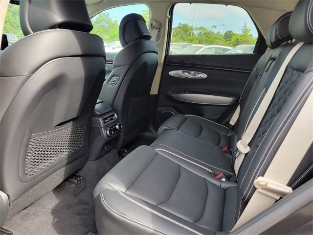 Used 2025 Genesis Electrified GV70 w/ Prestige Package AWD/4WD image 17