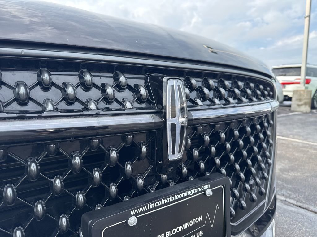 New 2024 Lincoln Nautilus Black Label w/ Jet Appearance Package (87T) image 9