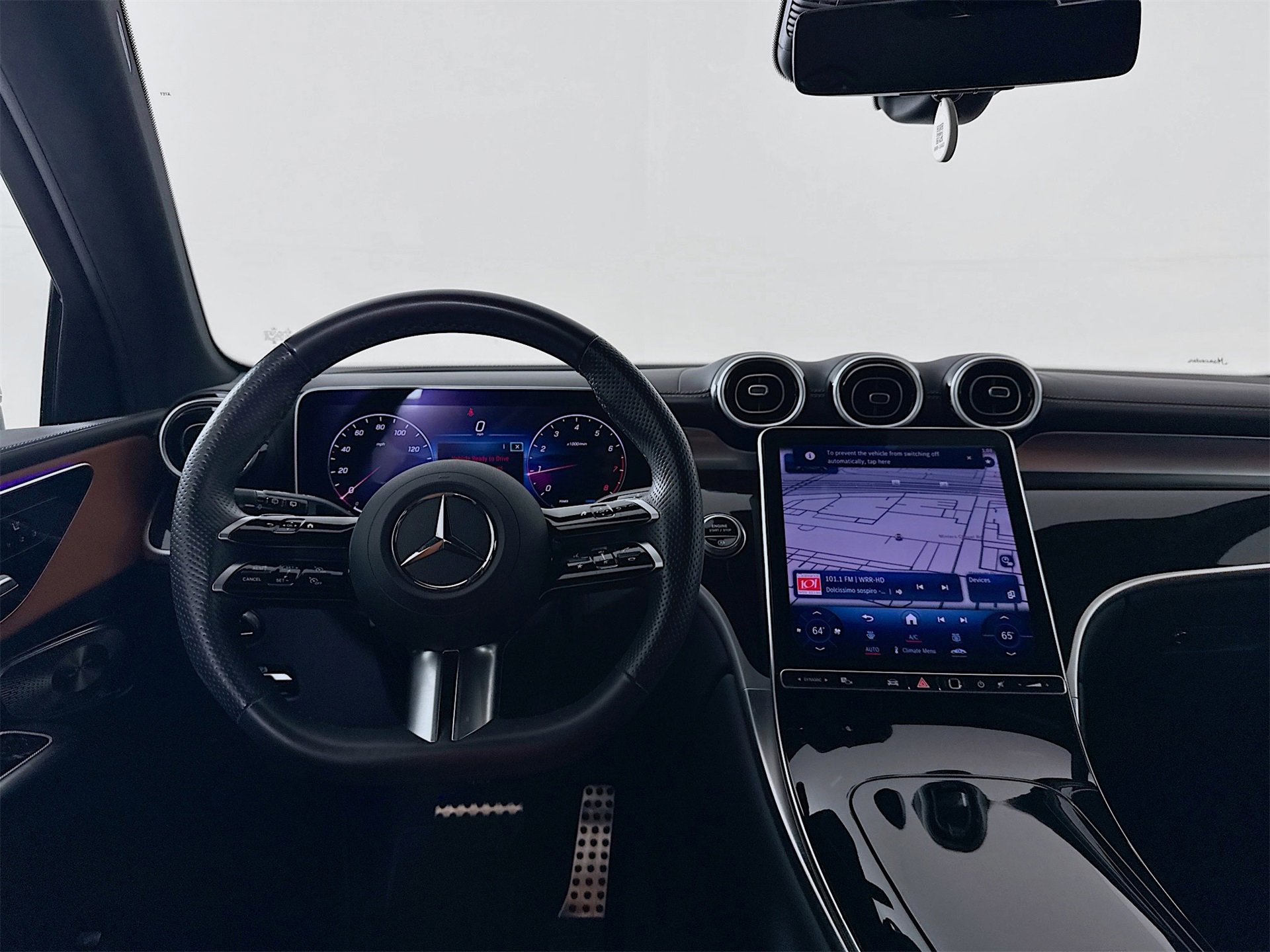 Certified 2024 Mercedes-Benz GLC 300 image 24