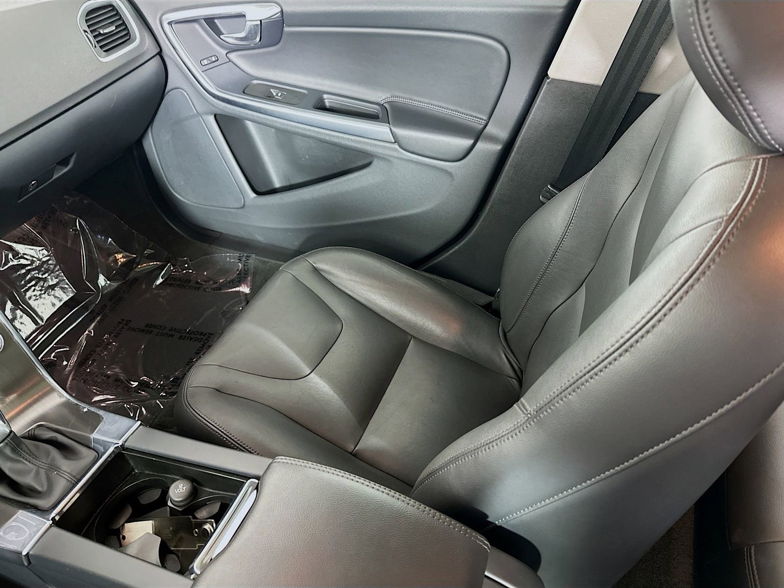 Used 2016 Volvo V60 T5 Premier image 23