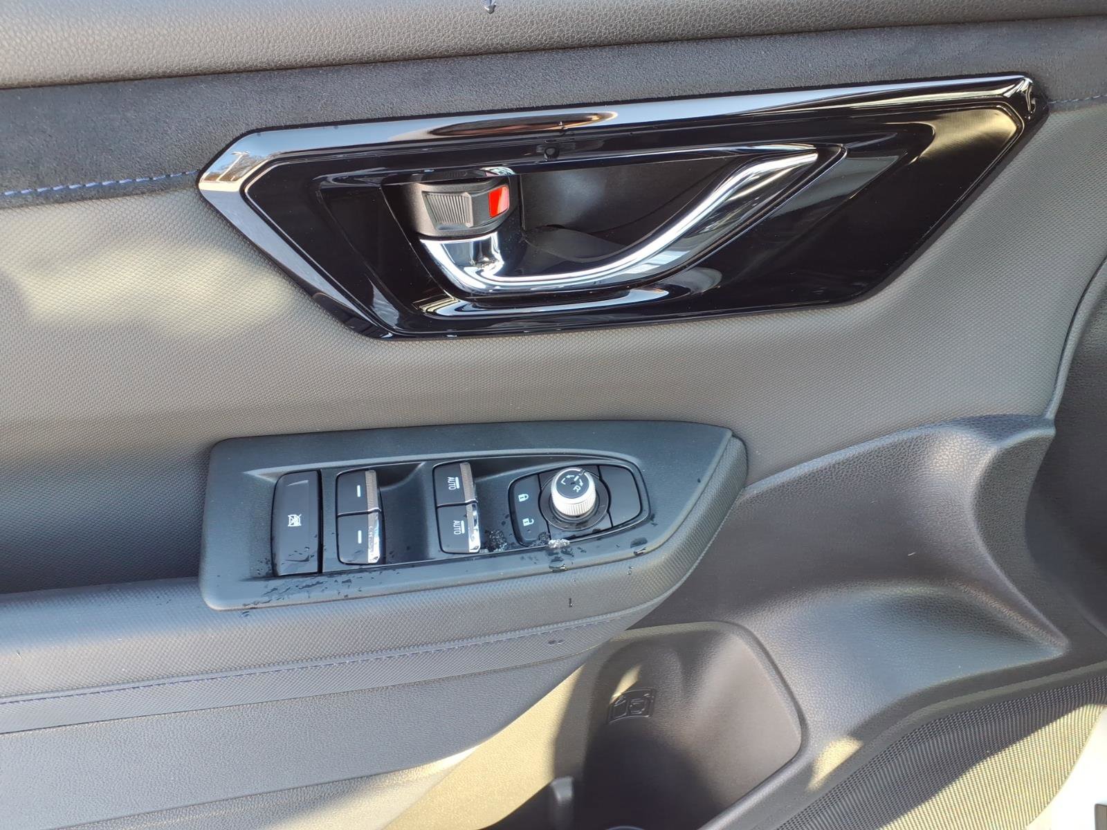 Used 2025 Subaru Forester Limited w/ Popular Package #2 image 14