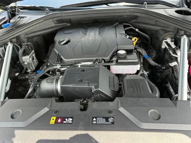 Used 2025 Genesis GV70 2.5T w/ Sport Prestige Package AWD/4WD image 9