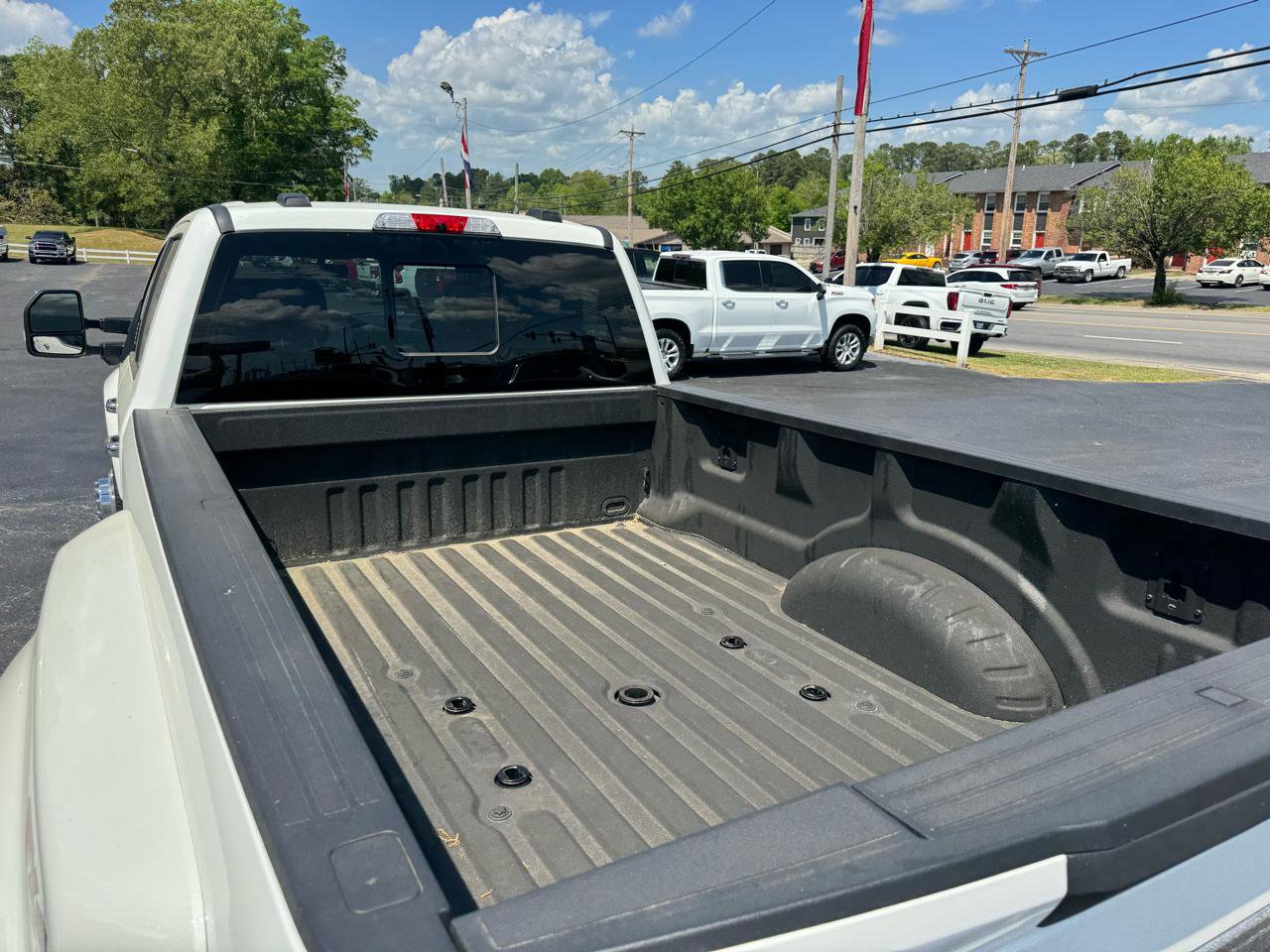 Used 2022 Ford F450 Platinum w/ FX4 Off-Road Package AWD/4WD image 9