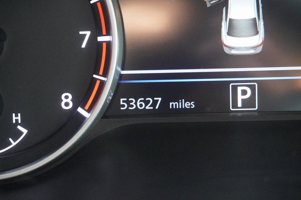 Used 2023 Nissan Sentra SV w/ Trunk Package image 7