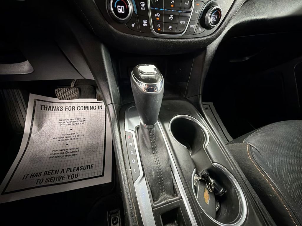 Used 2018 Chevrolet Equinox Premier image 15