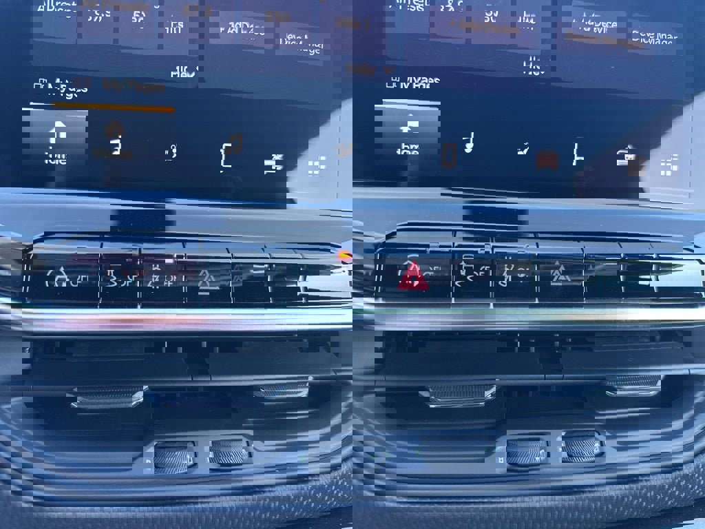 New 2026 Jeep Compass Latitude image 21