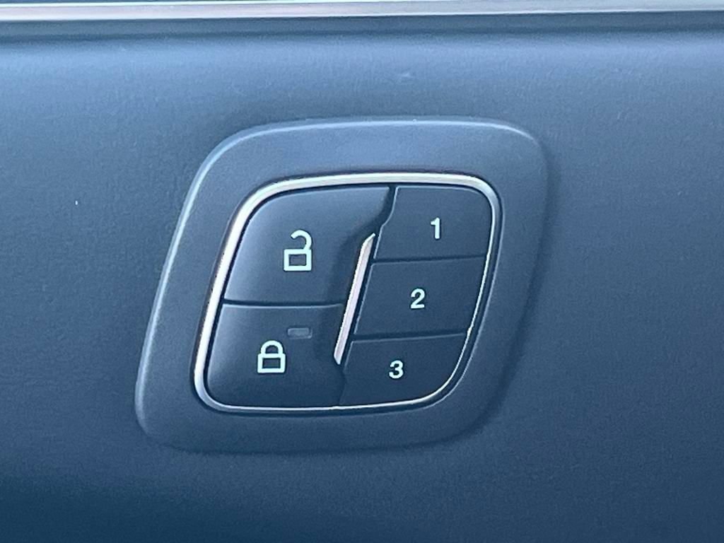 New 2024 Ford Mustang Mach-E Select w/ Comfort Package Lite image 27