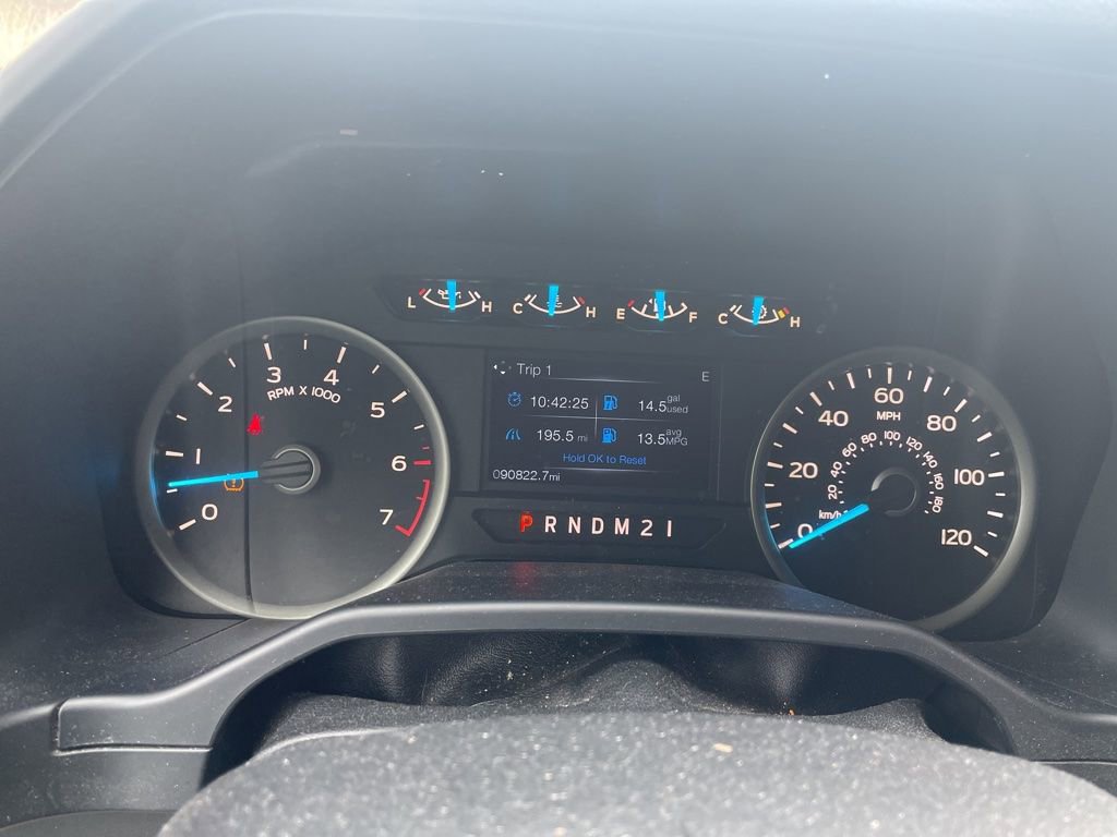 Used 2015 Ford F150 XLT w/ Equipment Group 301A Mid image 16