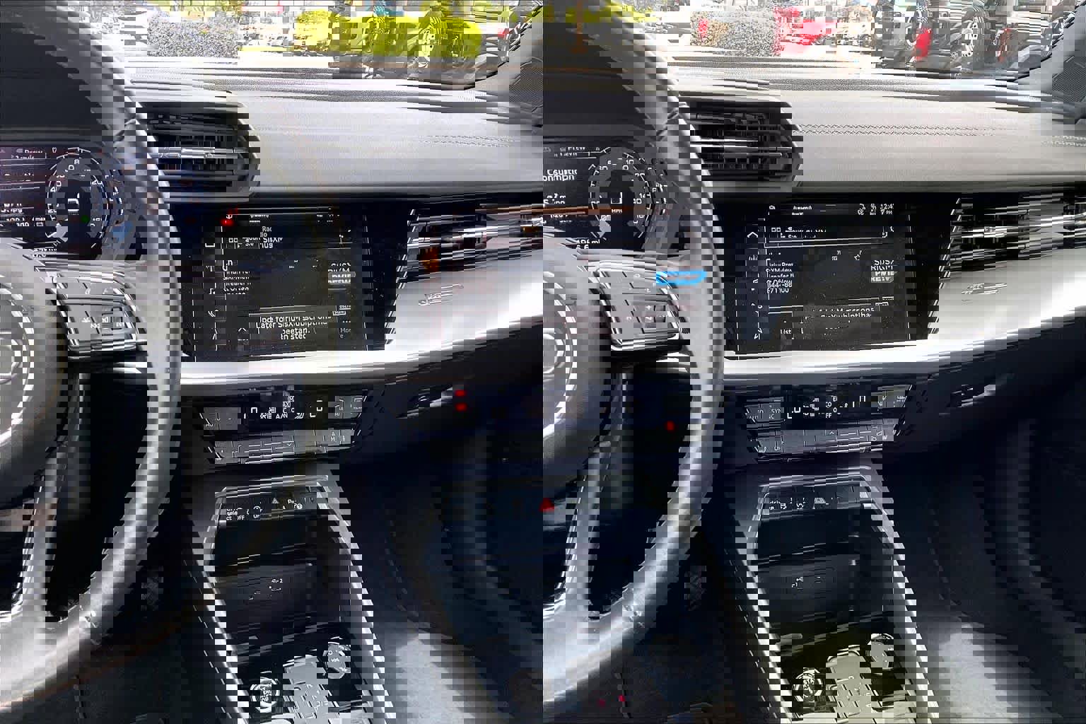 Used 2024 Audi A3 2.0T Premium FWD image 7