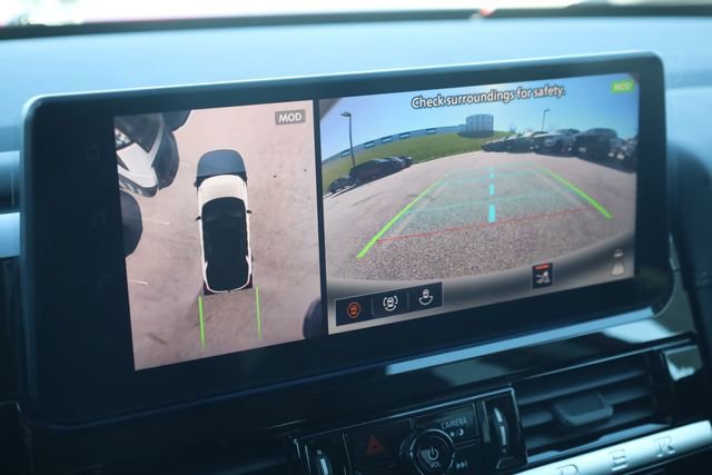 New 2026 Nissan Pathfinder Platinum w/ Cargo Package image 17