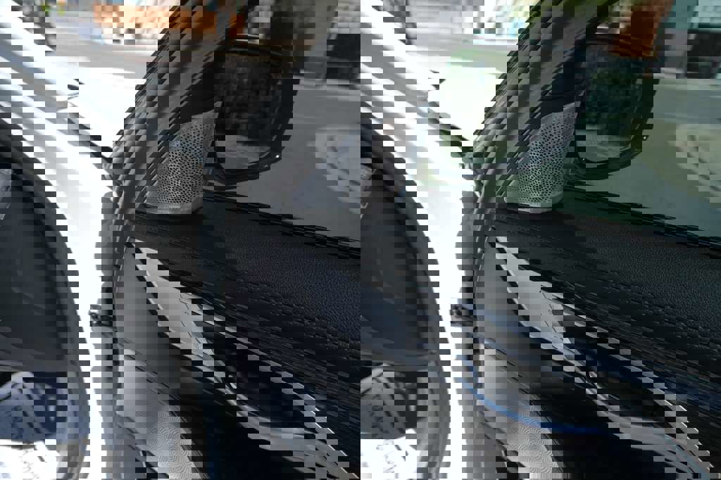 Used 2021 BMW 750i xDrive w/ M Sport Package image 40