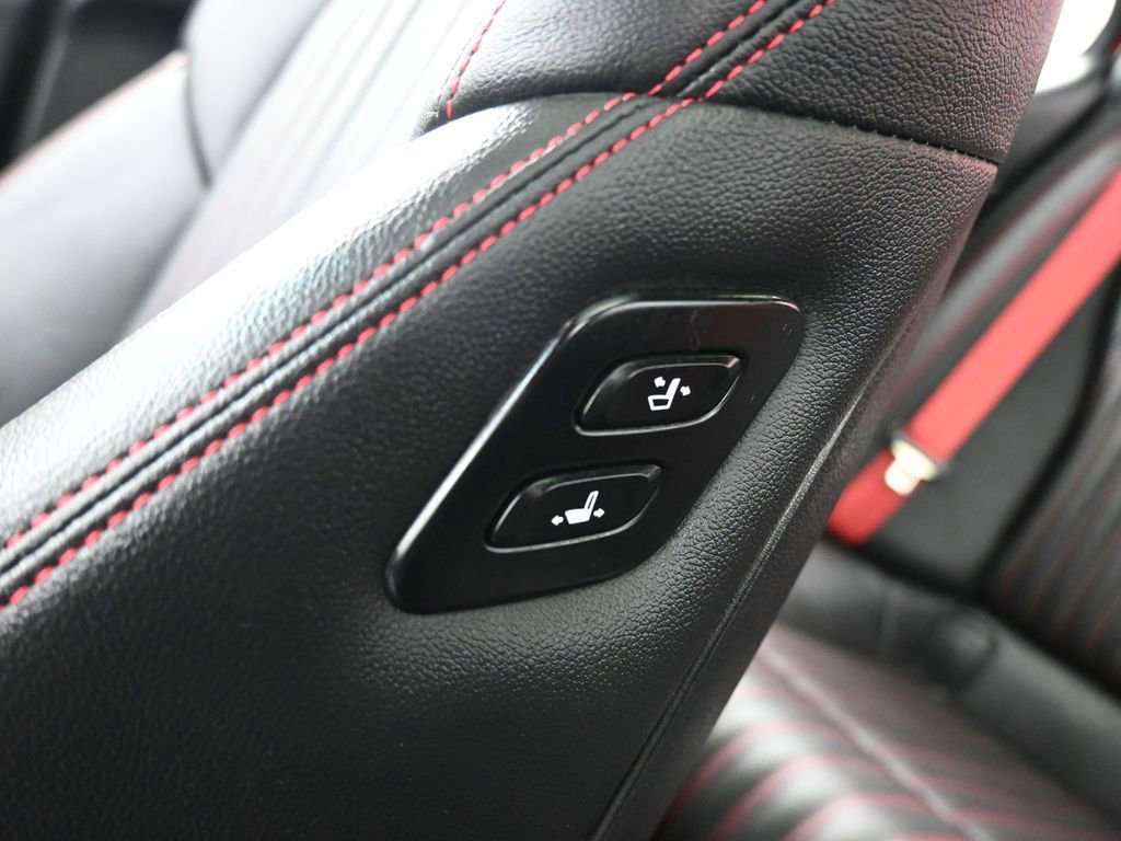 Used 2023 Genesis G70 2.0T w/ Sport Prestige Package AWD/4WD image 29