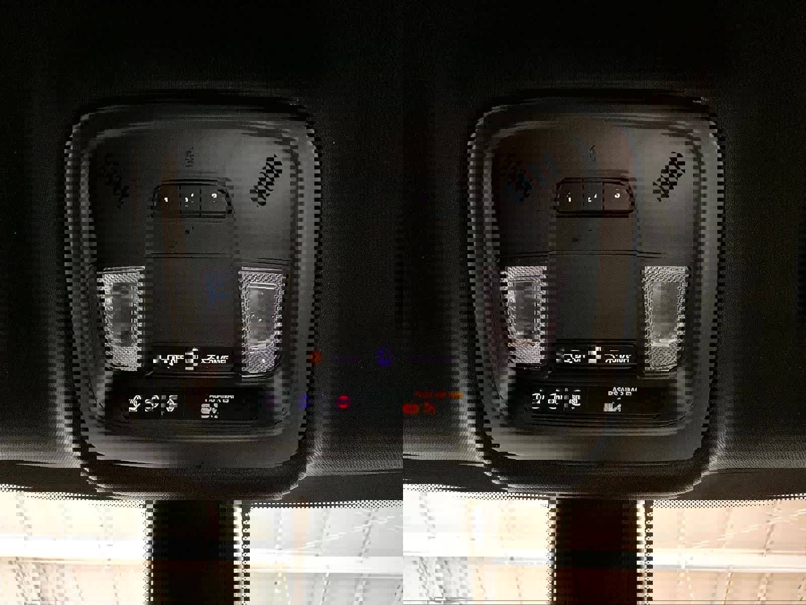 Used 2023 Chevrolet Traverse LT image 23