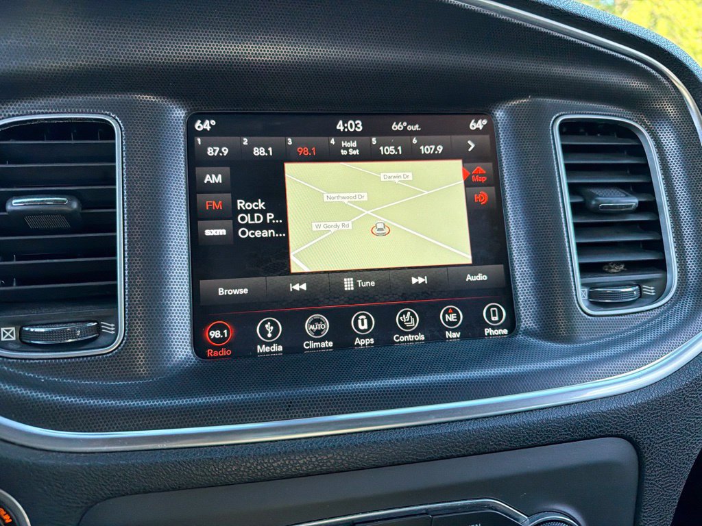 Used 2018 Dodge Charger GT AWD/4WD image 9