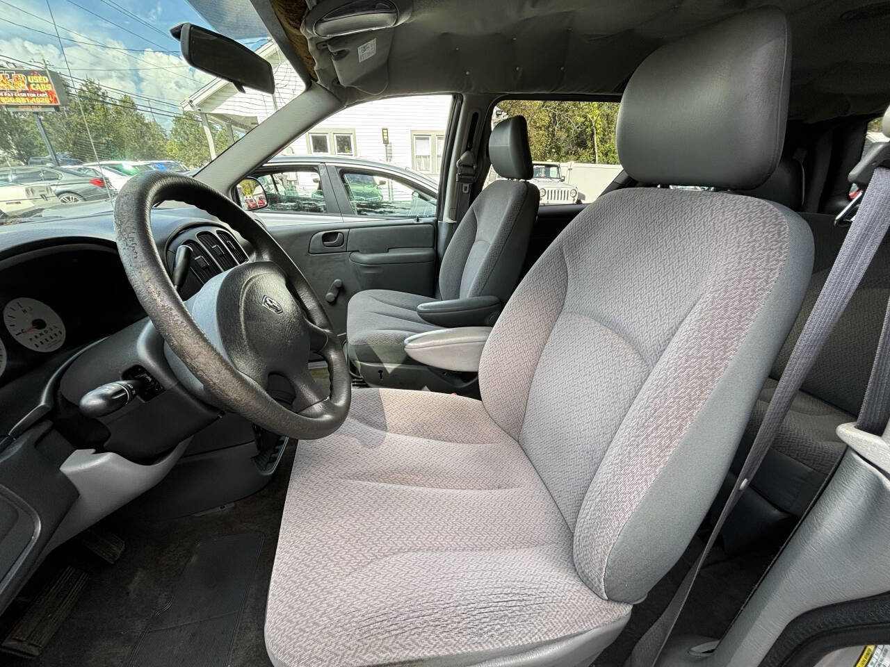 Used 2007 Dodge Caravan SE image 9