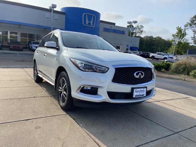 Used 2020 INFINITI QX60 Luxe w/ Essential Package AWD/4WD image 4