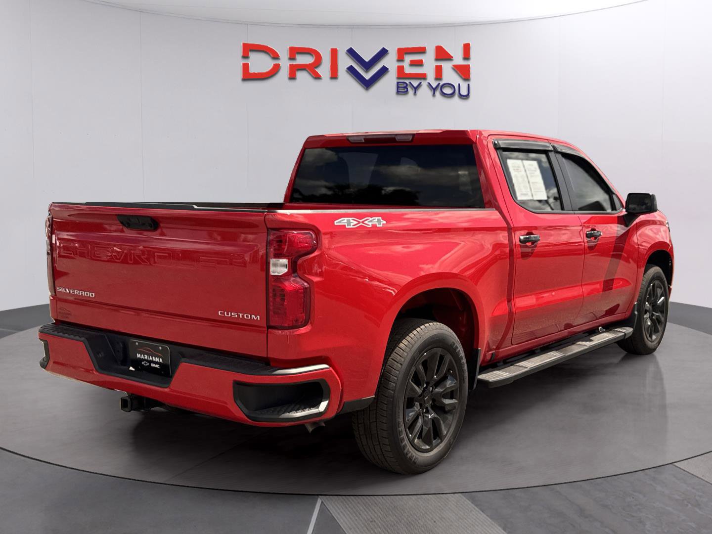 Used 2025 Chevrolet Silverado 1500 Custom image 5