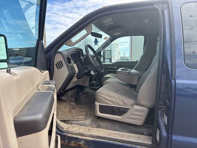 Used 2008 Ford F350 XLT image 9