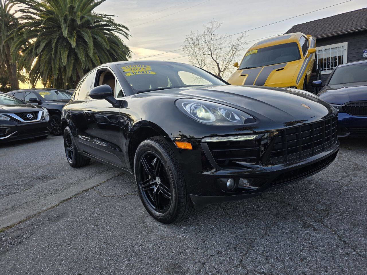 Used 2015 Porsche Macan S w/ Premium Package Plus image 2