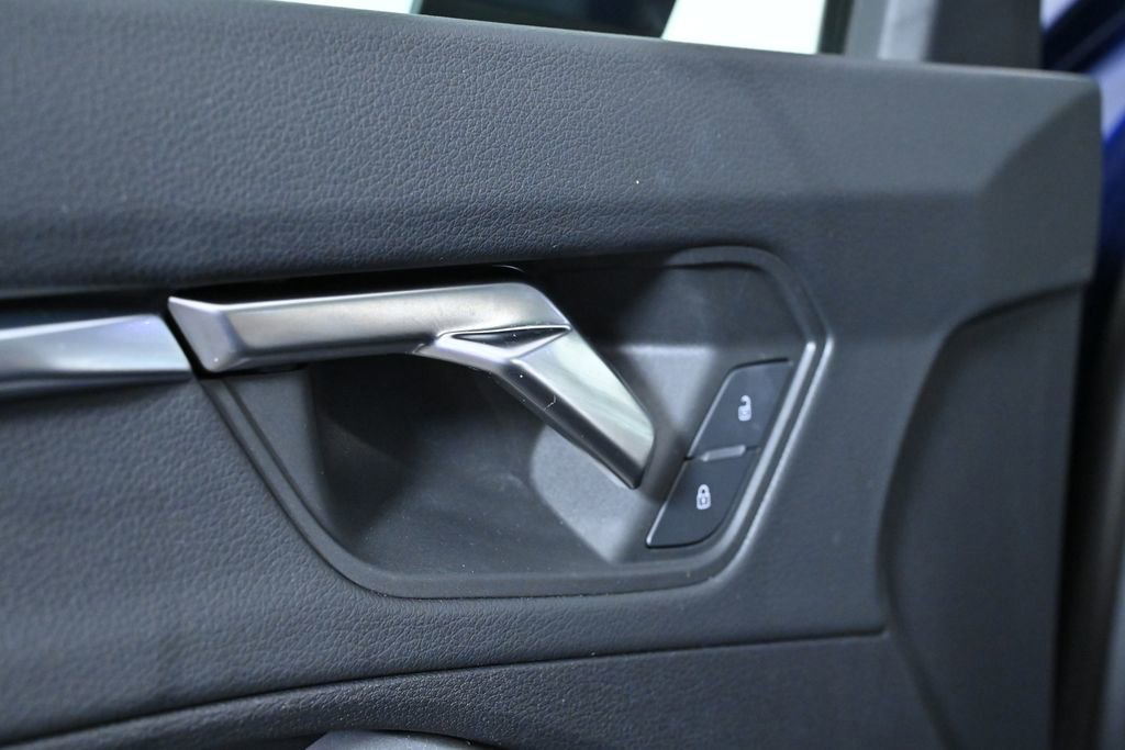 Used 2024 Audi Q3 2.0T Premium Plus w/ Premium Plus Package image 23