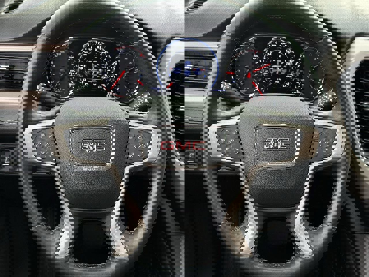 Certified 2023 GMC Acadia Denali w/ Denali Ultimate Package AWD/4WD image 13