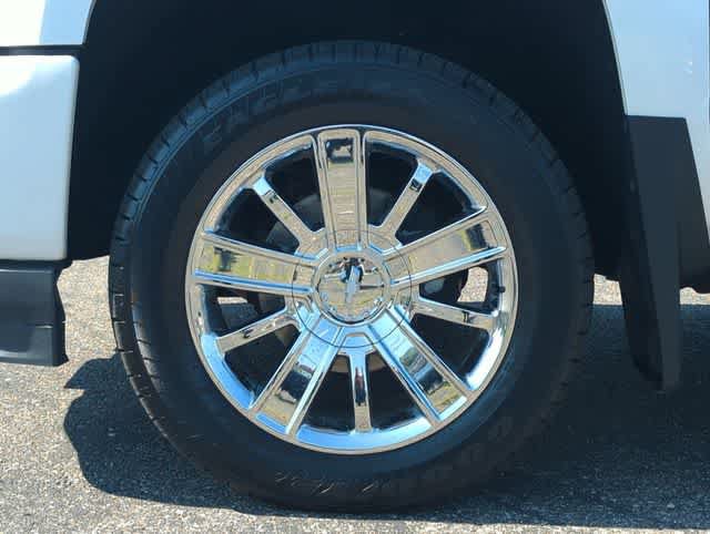 Used 2018 Chevrolet Silverado 1500 High Country w/ LPO, Protection Package AWD/4WD image 14