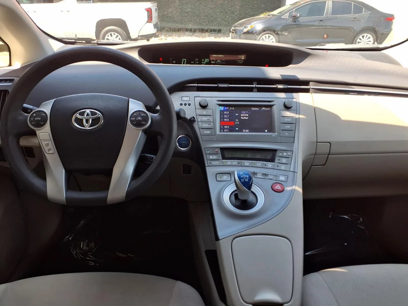Used 2015 Toyota Prius Two FWD image 17