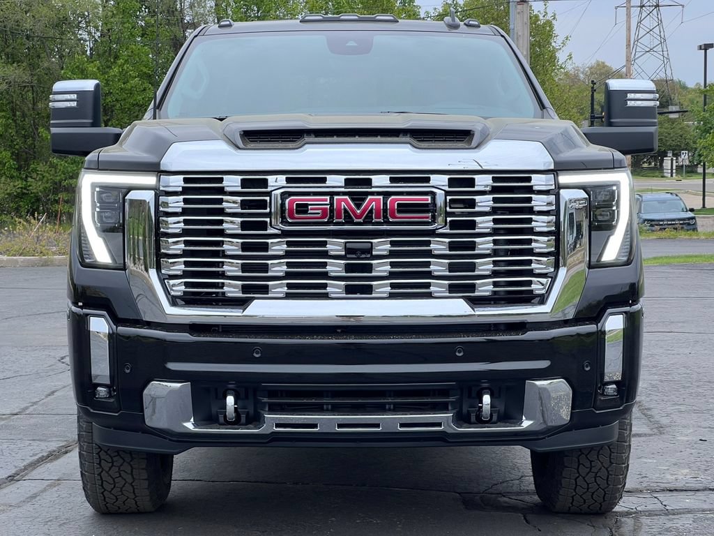 New 2026 GMC Sierra 2500 Denali w/ Denali Reserve Package AWD/4WD image 42