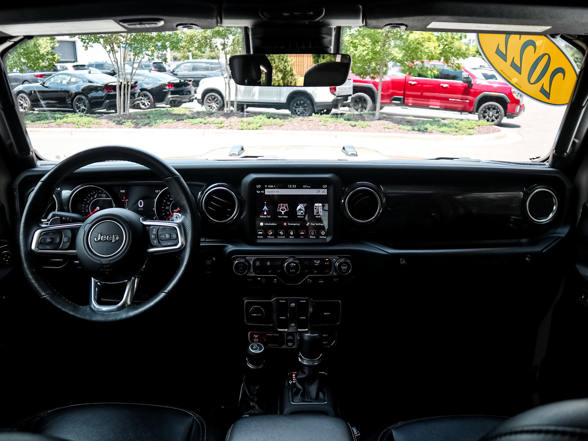 Used 2022 Jeep Wrangler Unlimited Rubicon AWD/4WD image 28