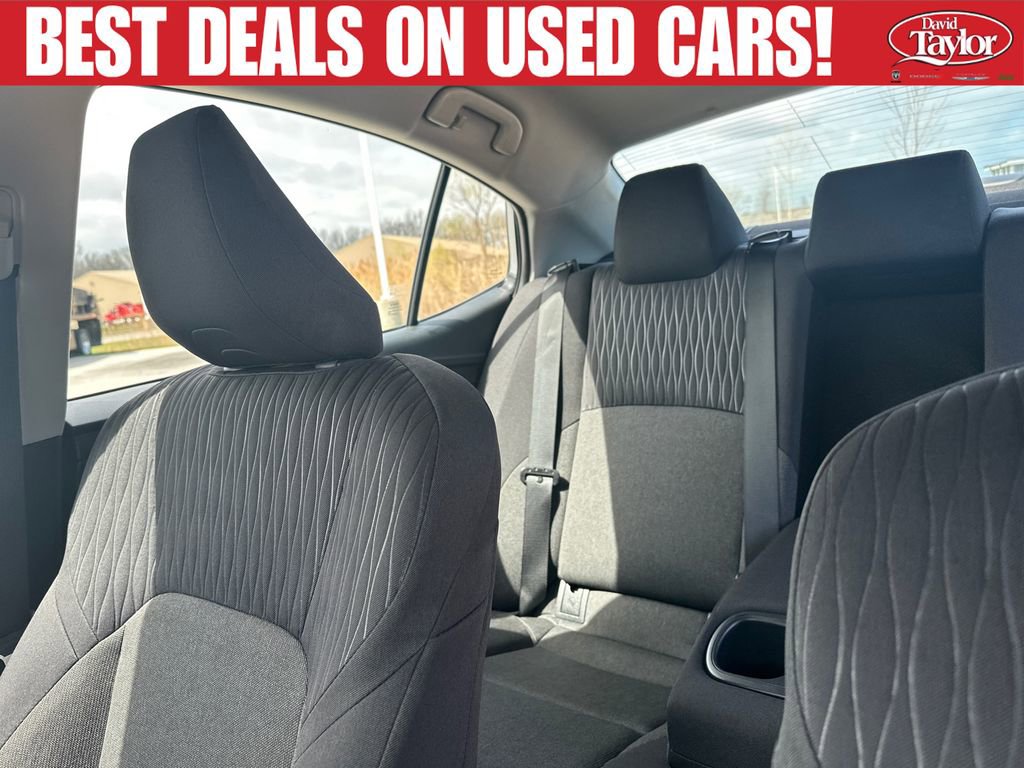 Used 2025 Toyota Camry LE w/ Convenience Package FWD image 15